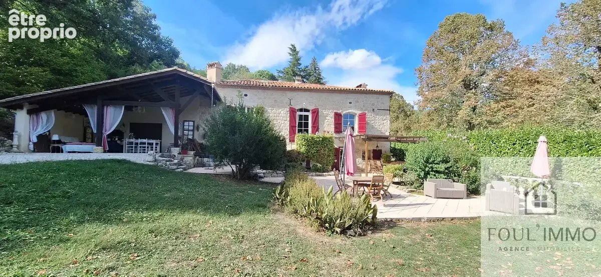BAJAMONT : Propriété en pierre dans un environnement boisé - photo 1