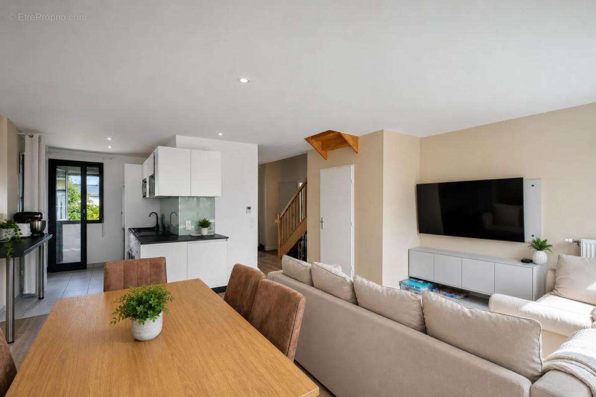 Duplex - 3 terrasses - 4 chambres - photo 4
