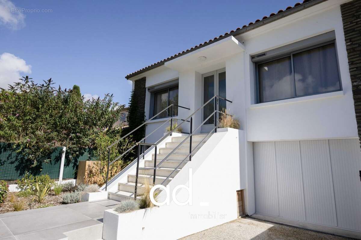 Maison à LA ROCHELLE