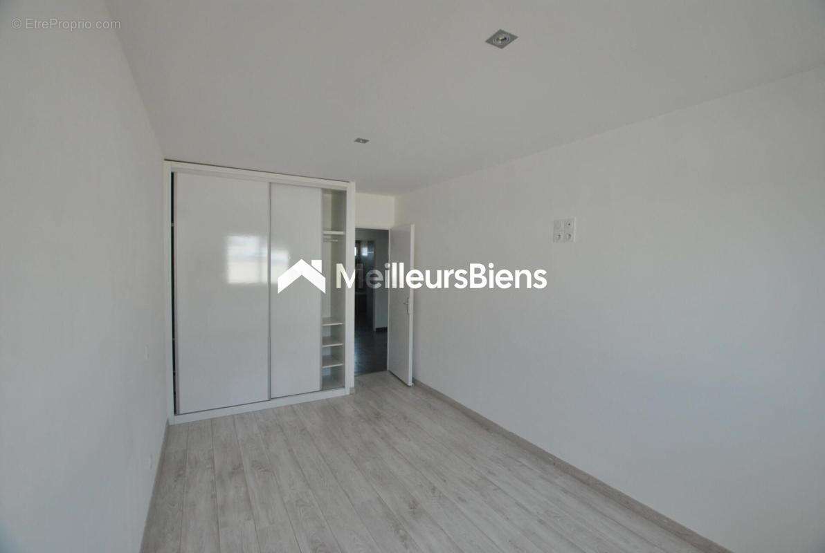 Maison 3 chambres de 110 m² Budget 285 000 € - photo 12