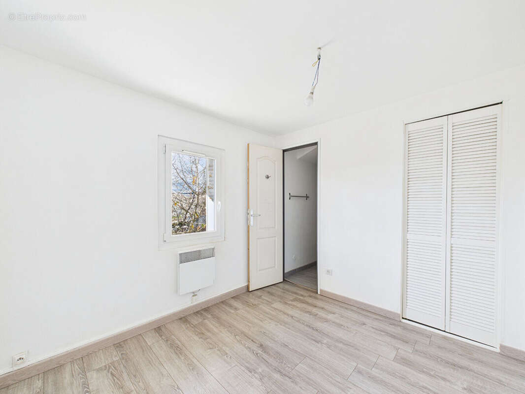 Maison à PORTES-LES-VALENCE