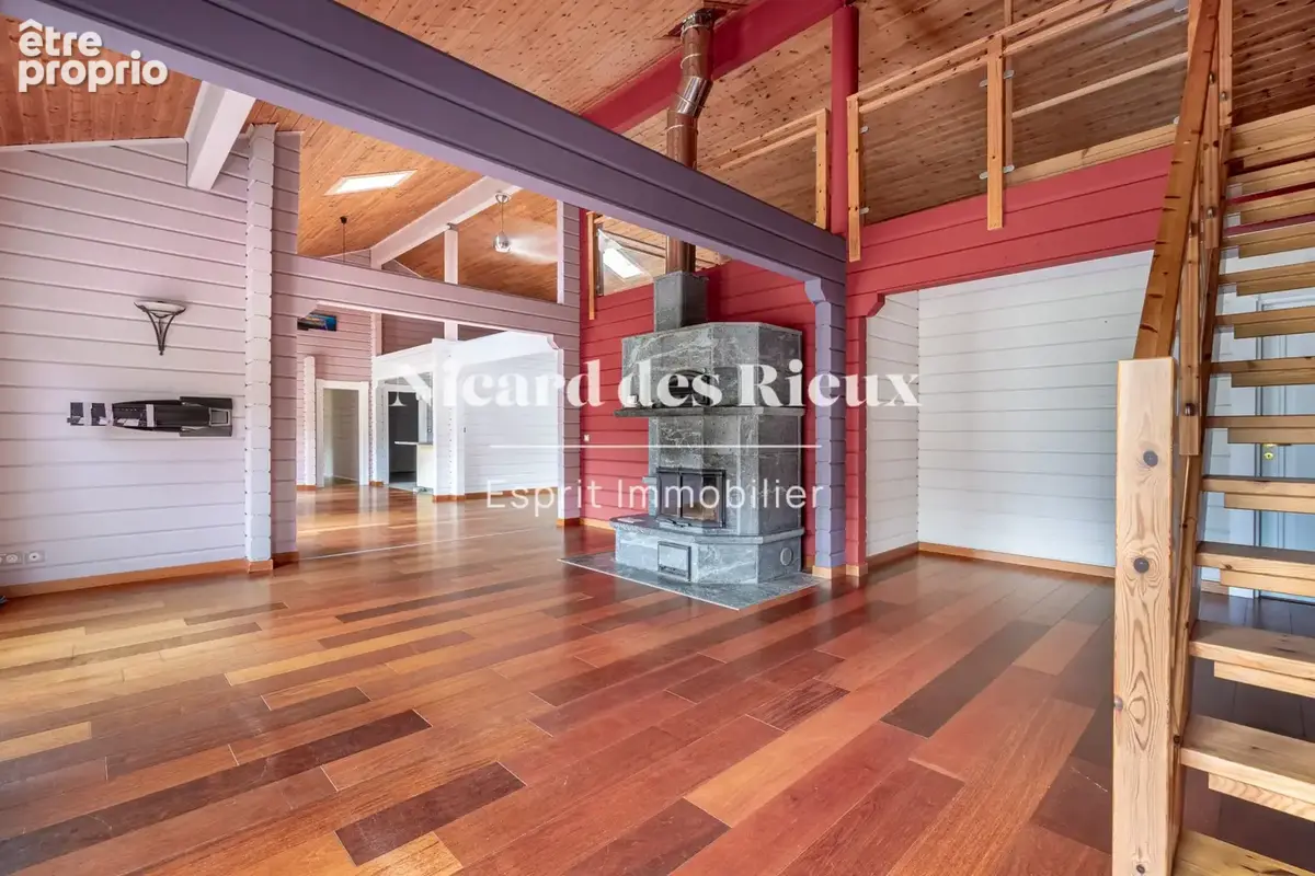 Maison 7 pièces 253 m² à vendre à Verneuil-Sur-Vienne (87430) - photo 4