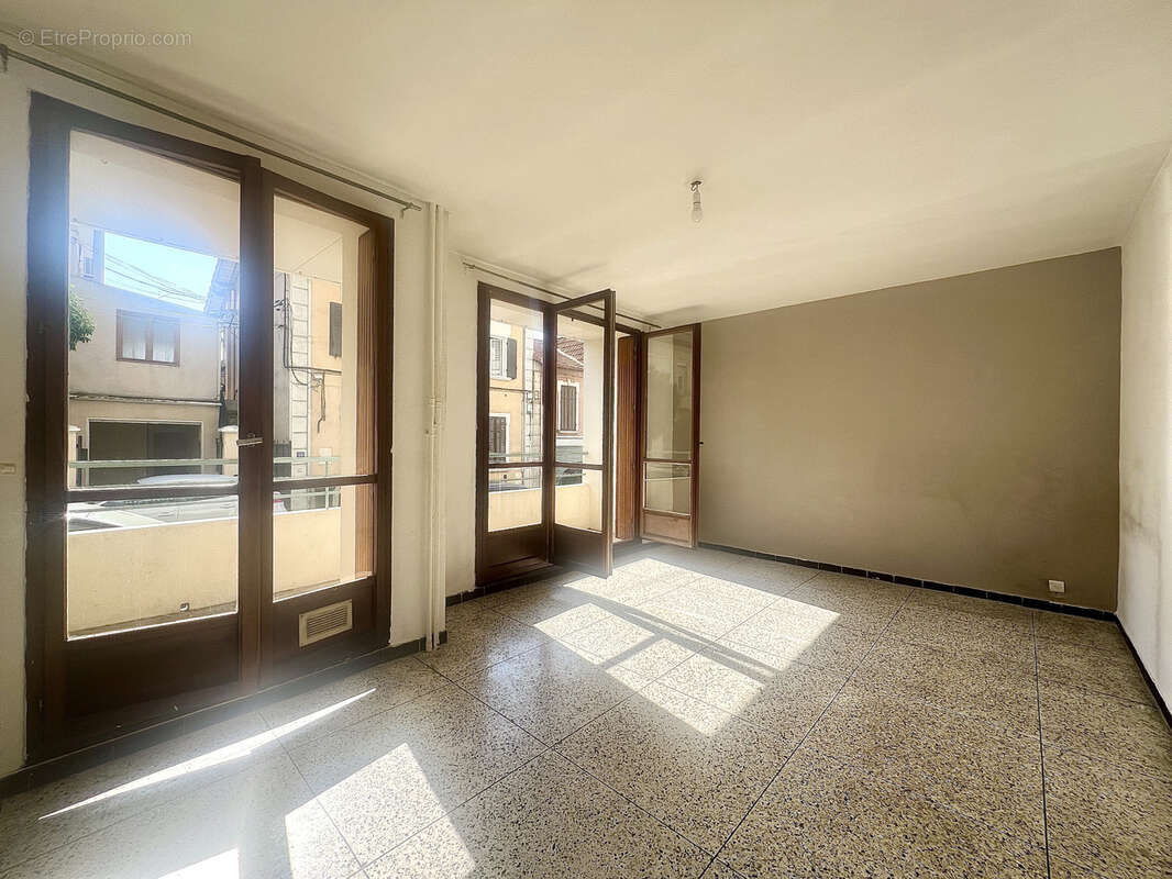 Appartement à MARSEILLE-13E