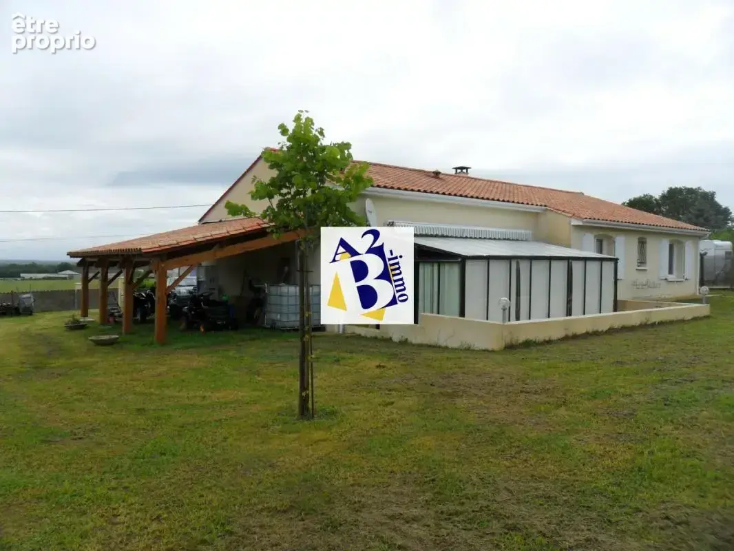 10km Est d'Angoulême, maison F5, jardin - photo 2