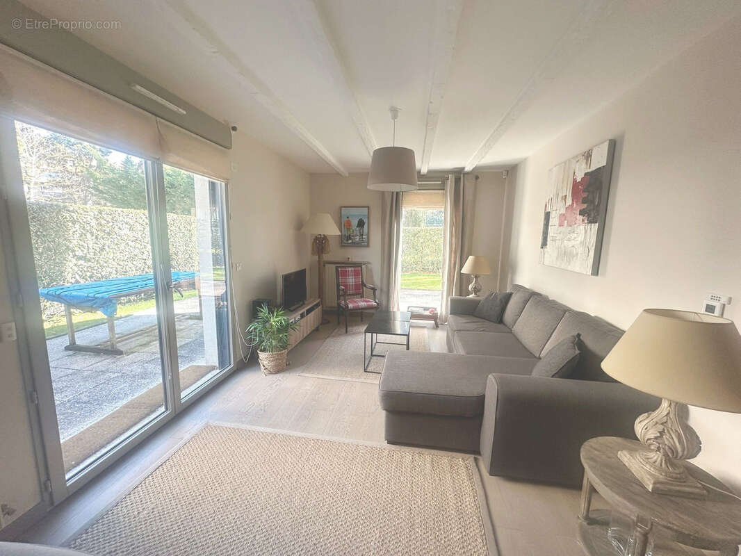Appartement à TOURGEVILLE