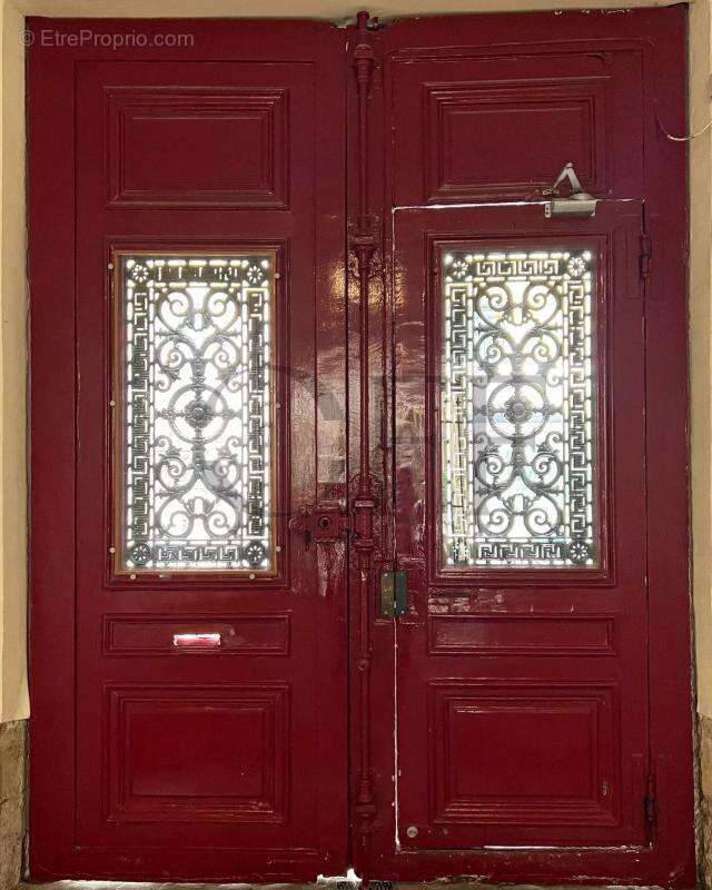 Appartement à PARIS-7E