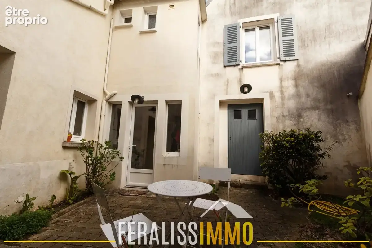 Maison de charme à Vigny avec fort potentiel évolutif rare - photo 2