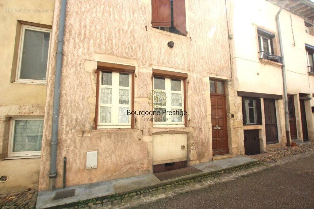 Maison à TOURNUS
