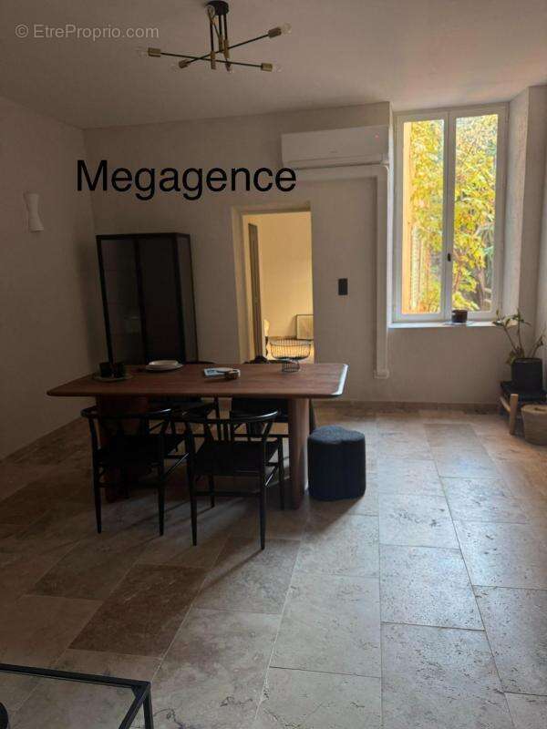 Appartement à HYERES