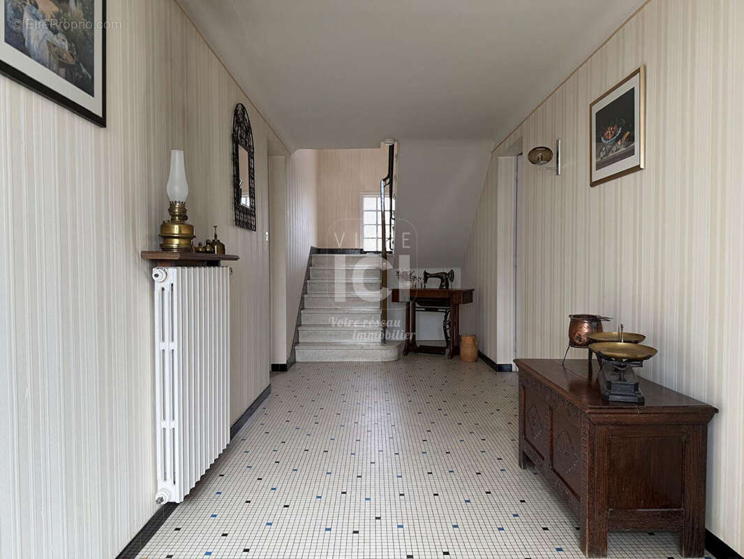 Maison à SAINT-SEBASTIEN-SUR-LOIRE