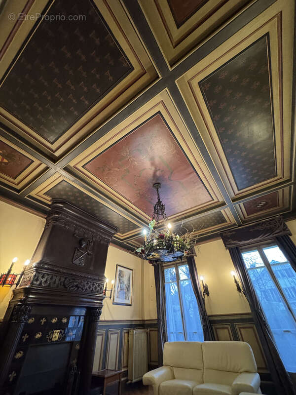 Maison à SAINT-MAUR-DES-FOSSES