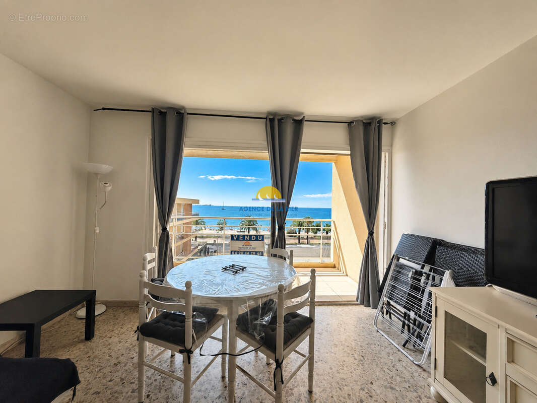 2p 47m2 face a la mer - photo 2