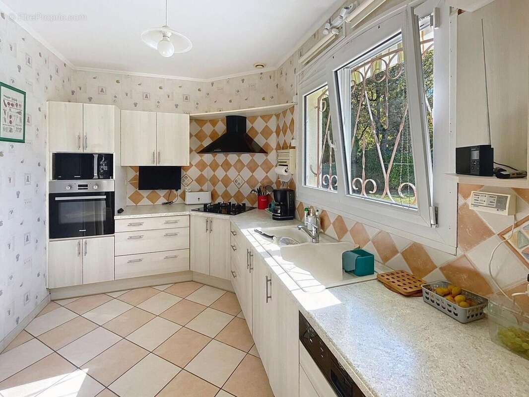 Photo 5 - Maison à MARTIGNAS-SUR-JALLE