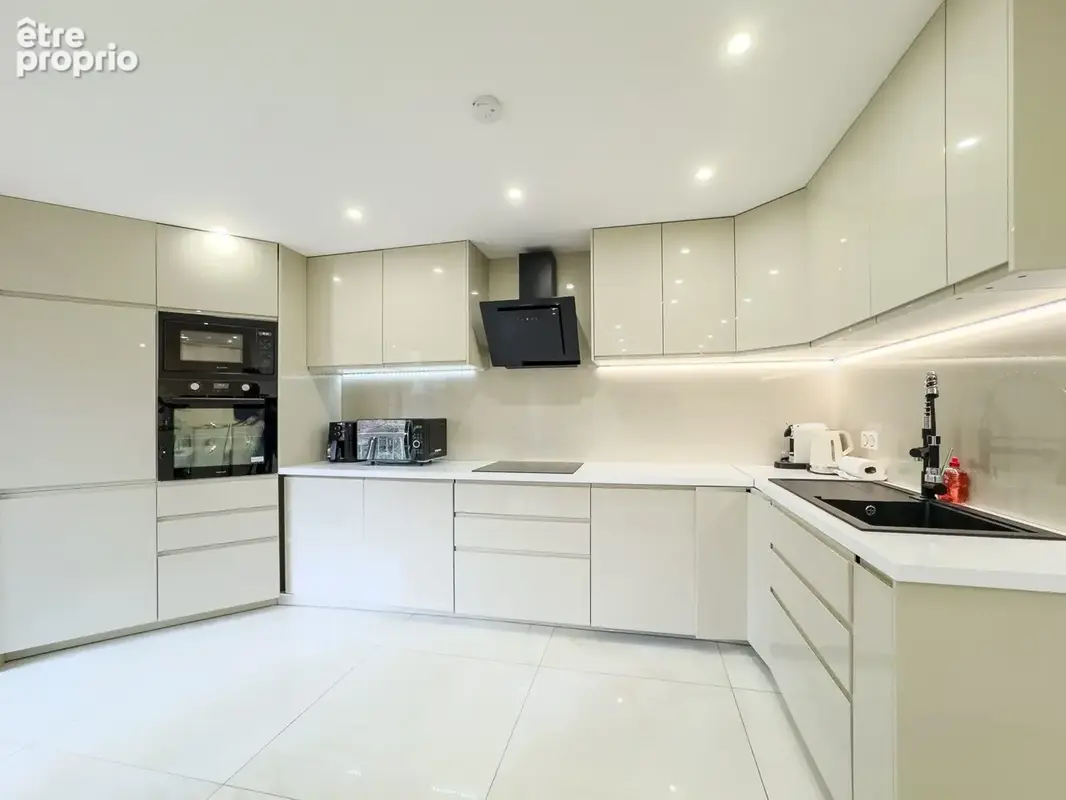 Appartement 103 m² à Courbevoie  - photo 3