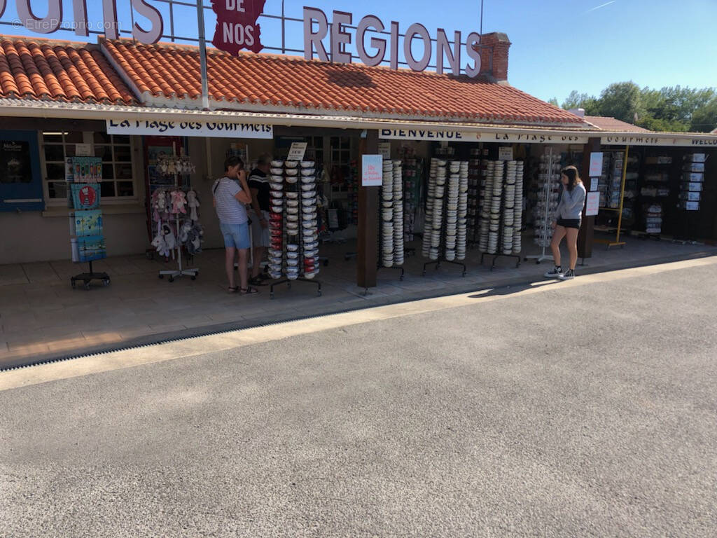 Commerce à SAINT-JEAN-DE-MONTS