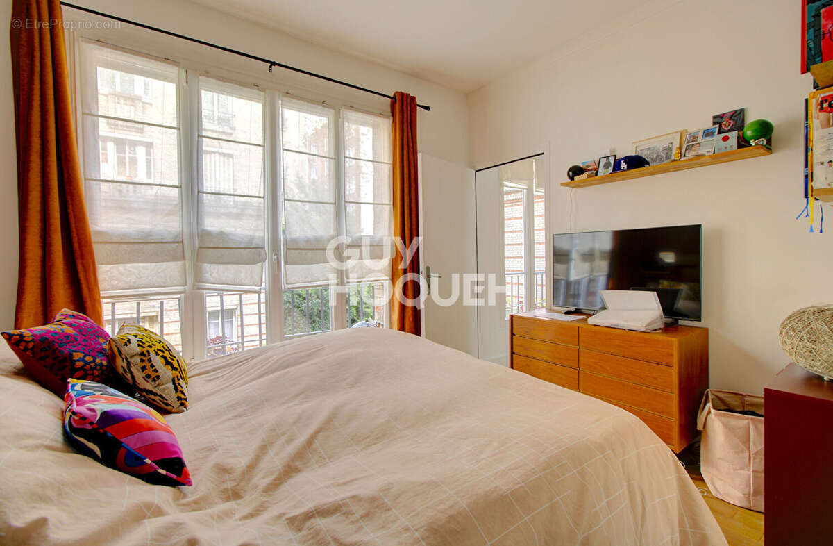 Appartement à PARIS-20E