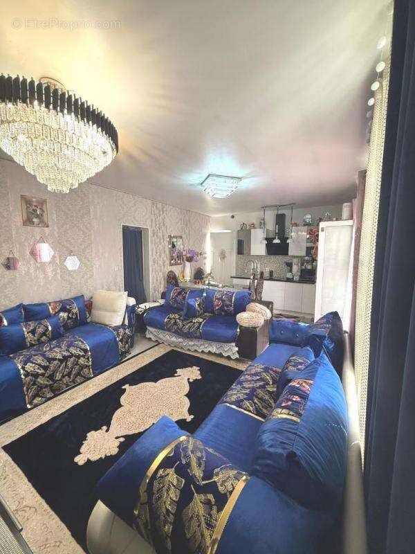 Maison à LES PAVILLONS-SOUS-BOIS