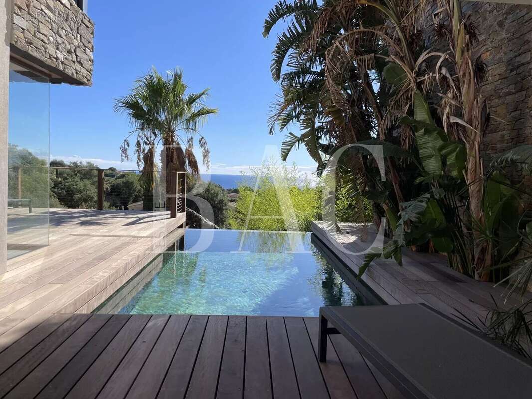 Maison à SAINTE-MAXIME