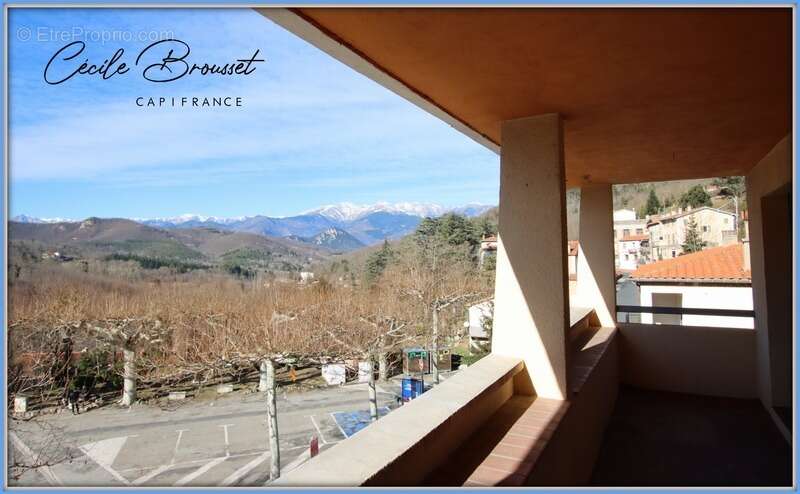 Appartement à SAINT-LAURENT-DE-CERDANS