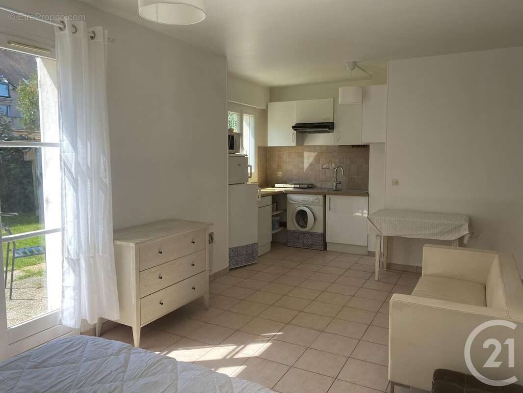 Appartement à BRIE-COMTE-ROBERT