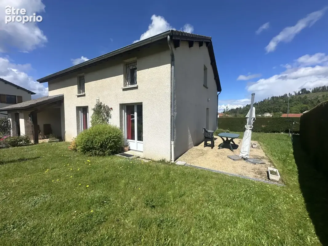 Maison individuelle   A deux pas du centre-ville d’Yssingeaux - photo 6