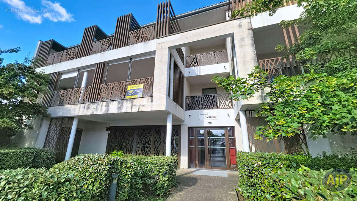 Appartement à VILLENAVE-D'ORNON