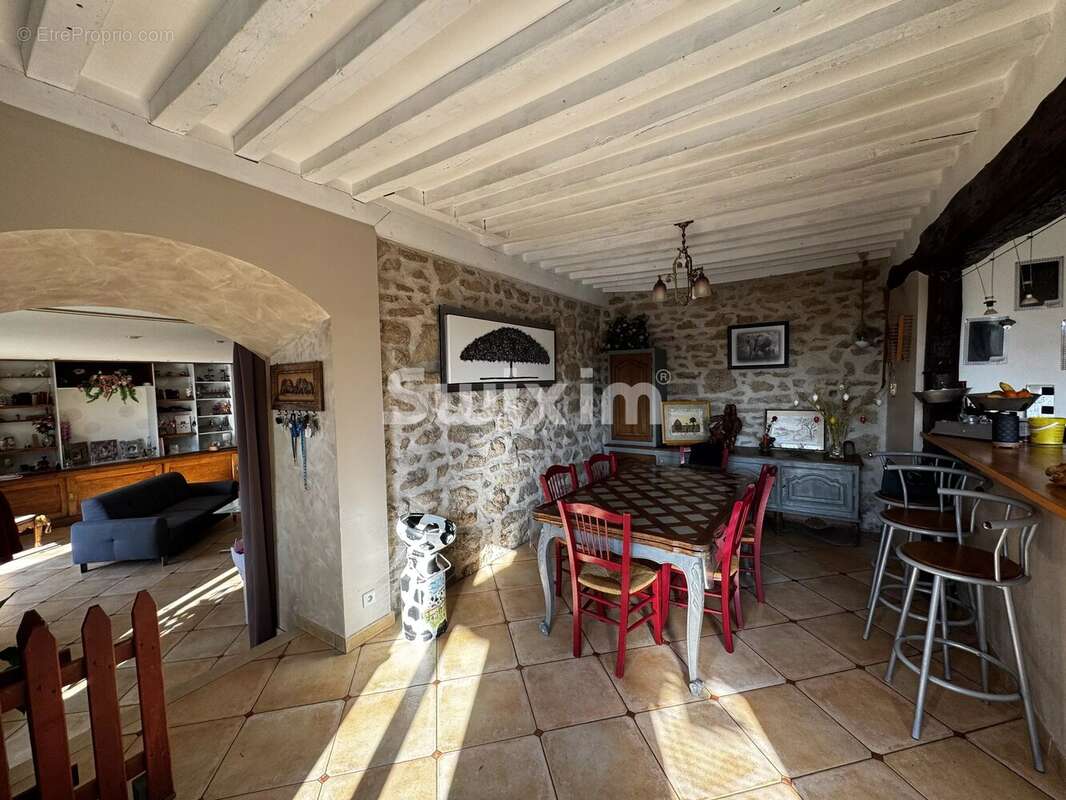 Maison de caractère avec piscine – Écrin de verdure à Avallon - photo 5