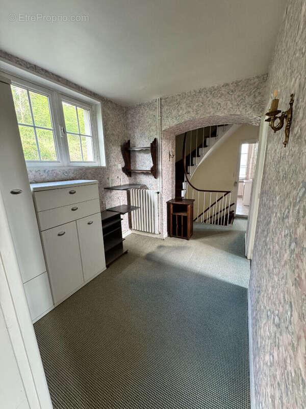 A vendre - Maison en pierre avec jardin bordé par la Vire - Saint-Lô - photo 16