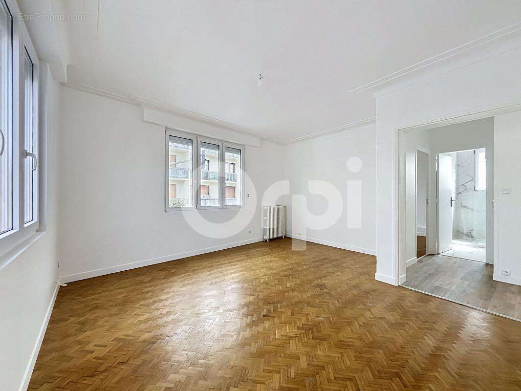 Appartement à BRIVE-LA-GAILLARDE