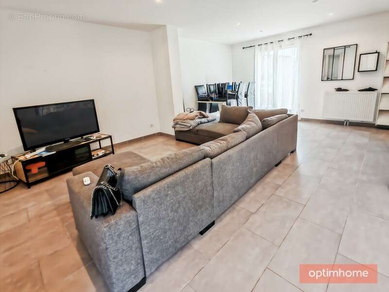 Maison à NEUILLY-EN-THELLE