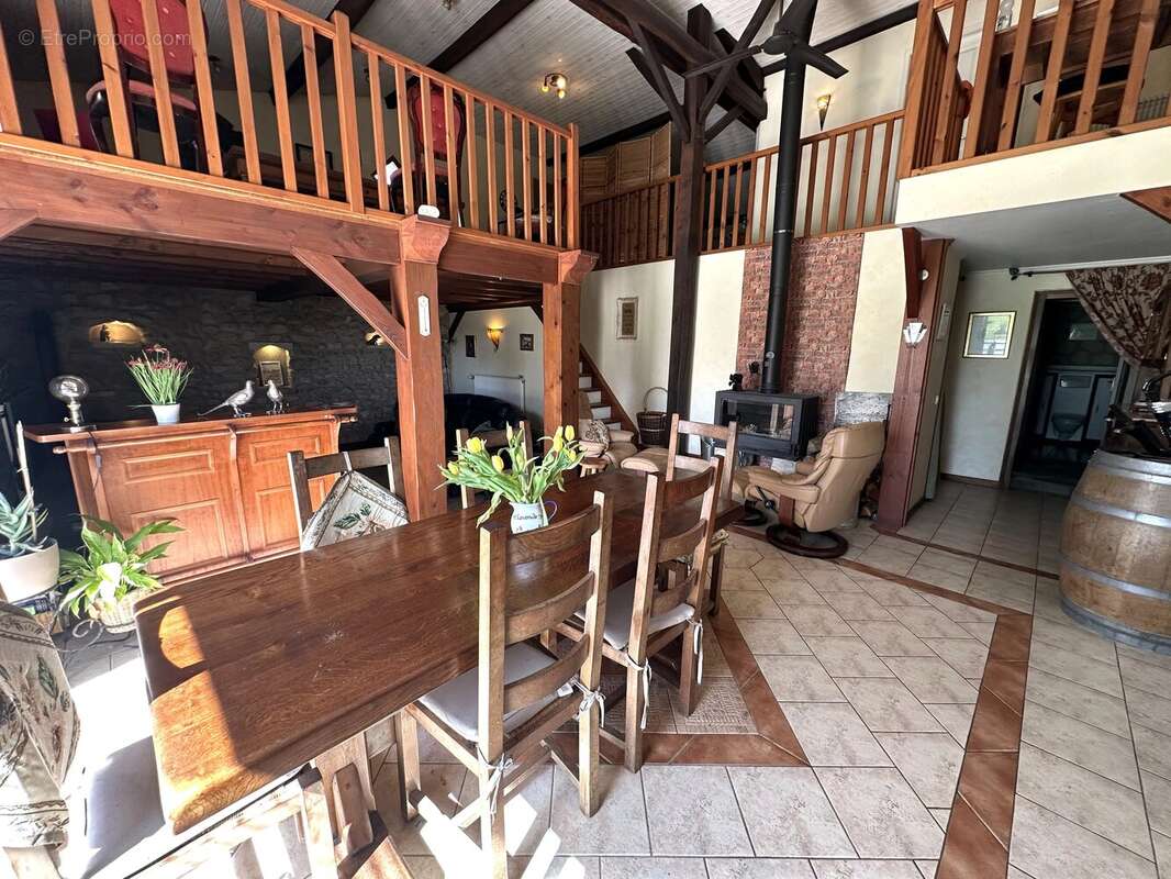 Maison à MONTPON-MENESTEROL