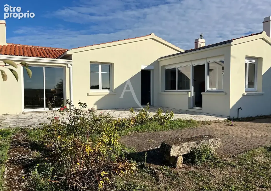 Maison de ville à Bouin - Vue imprenable sur les marais. - photo 4