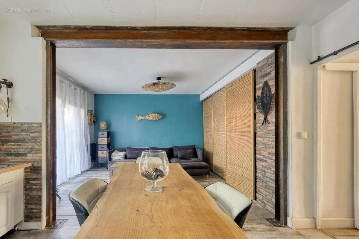 Appartement à HYERES