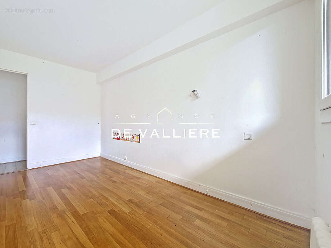 Appartement à NANTERRE