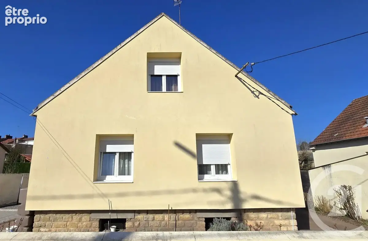 Maison à LE CREUSOT