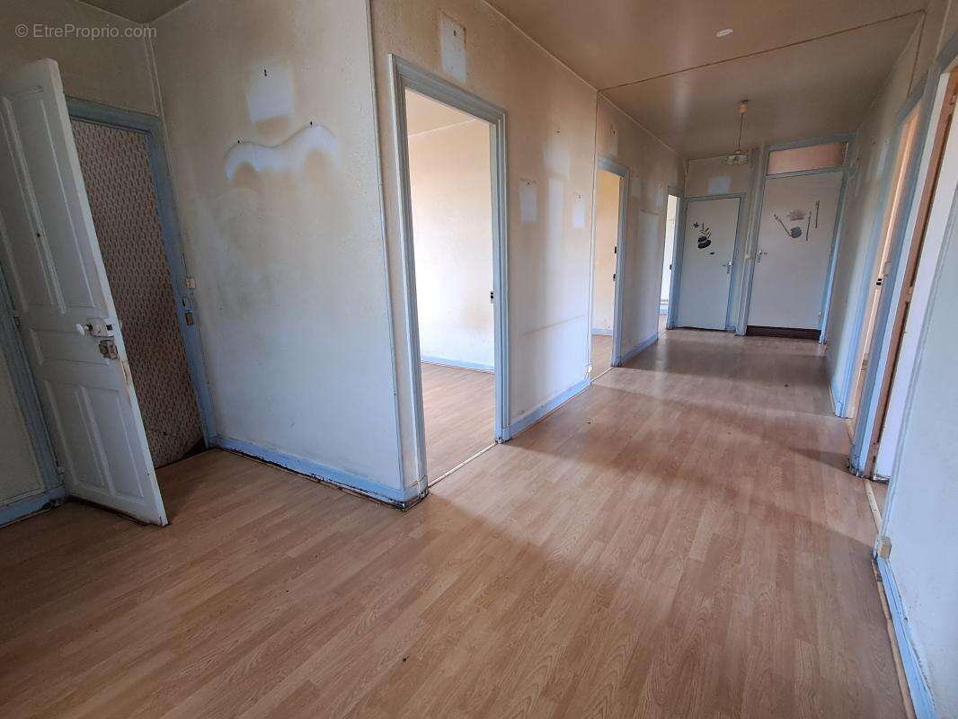 Appartement à MASSIAC