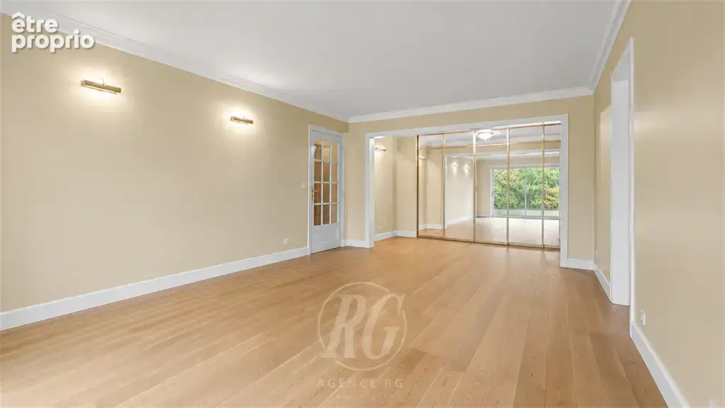 Appartement à VAUCRESSON