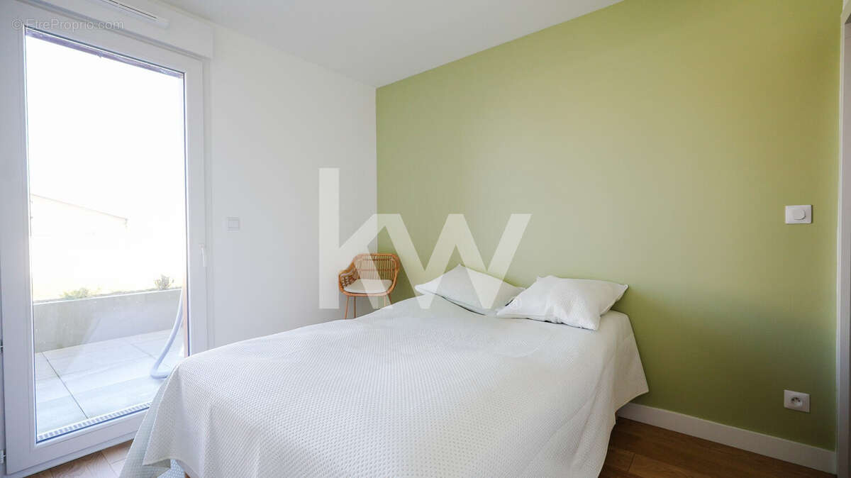 Appartement à SAINT-JEAN-DE-LA-RUELLE