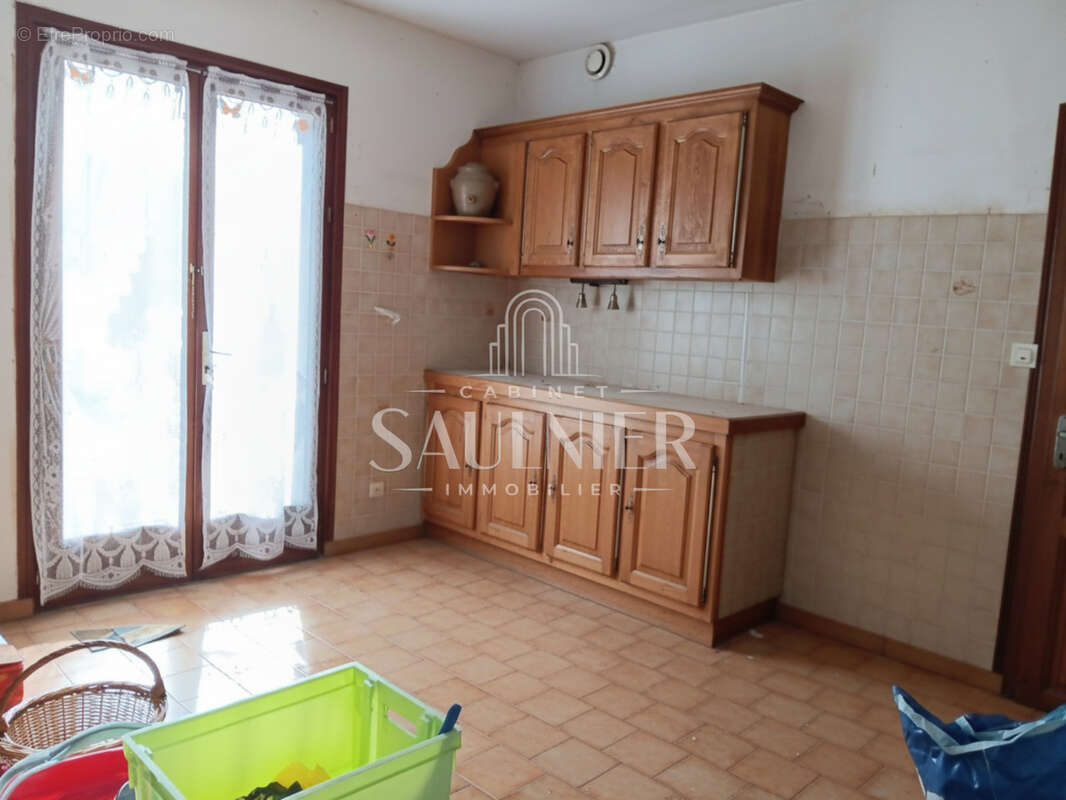 Maison à SAINT-SULPICE-DE-POMMERAY