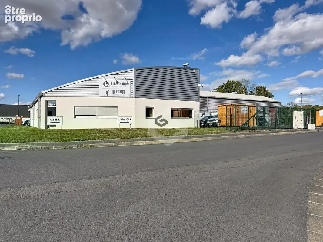 Commerce 1 300 m² à vendre à Saint-Brice-Courcelles (51370) - photo 2
