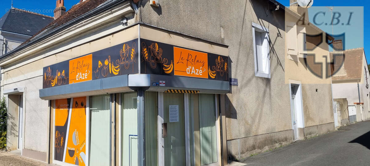 Maison à AZE