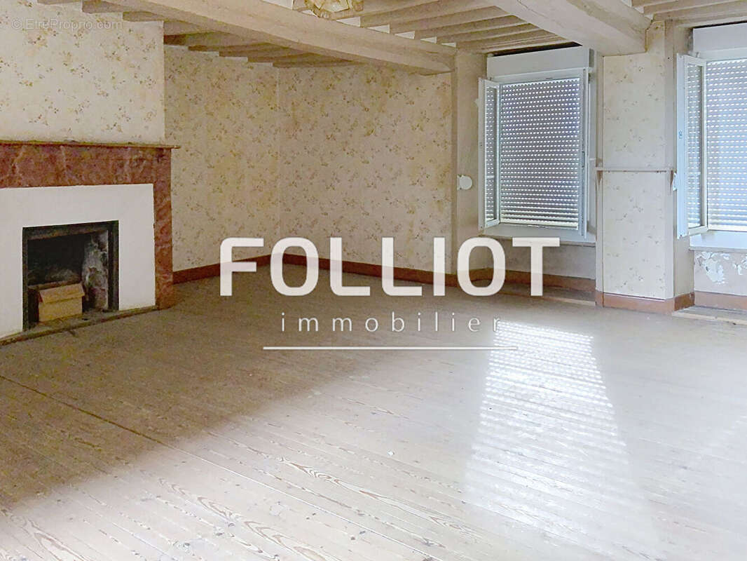 Maison à LANDELLES-ET-COUPIGNY