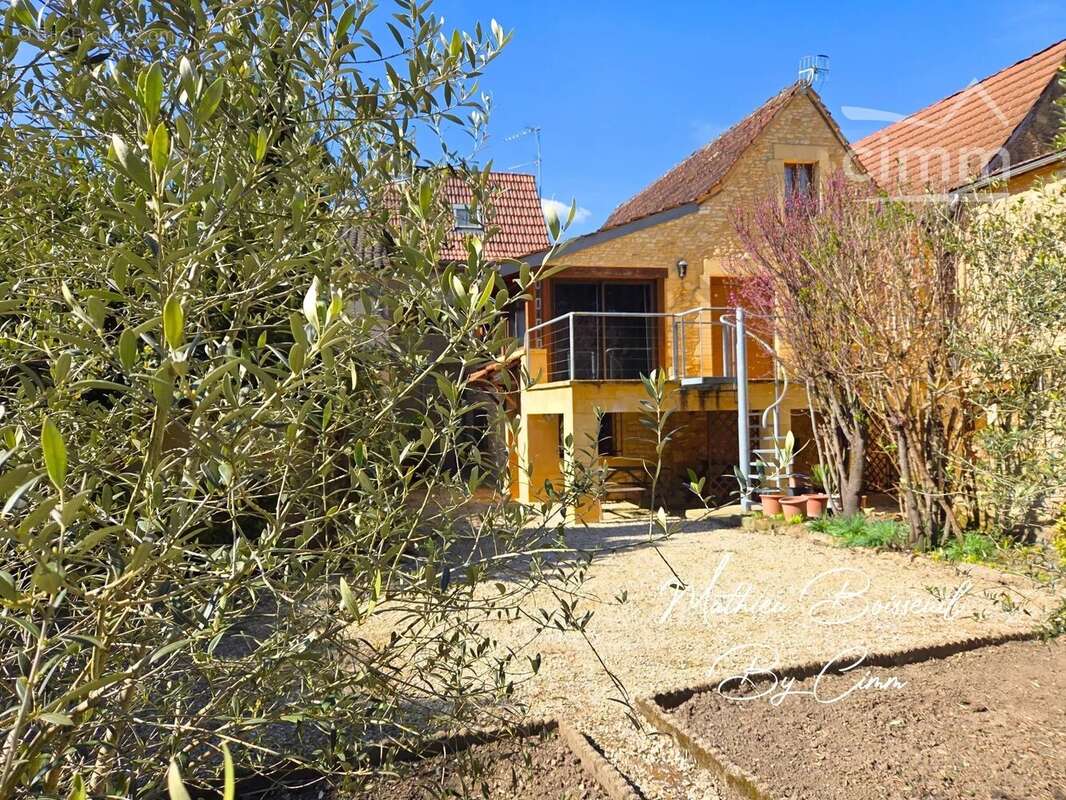 Maison à MONTIGNAC