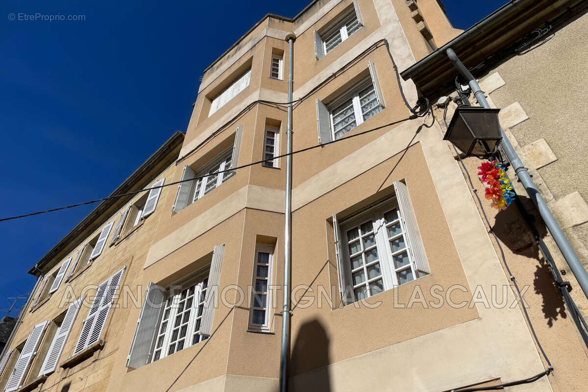 Maison à MONTIGNAC