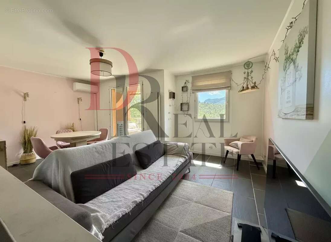 Appartement à MENTON