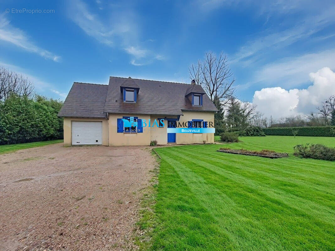 Maison à SAINT-BENOIT-D'HEBERTOT