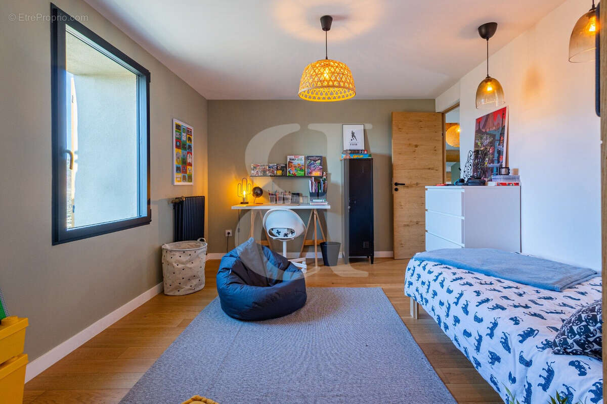 Maison à VAISON-LA-ROMAINE