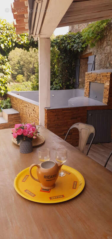 Maison à PLAN-DE-LA-TOUR