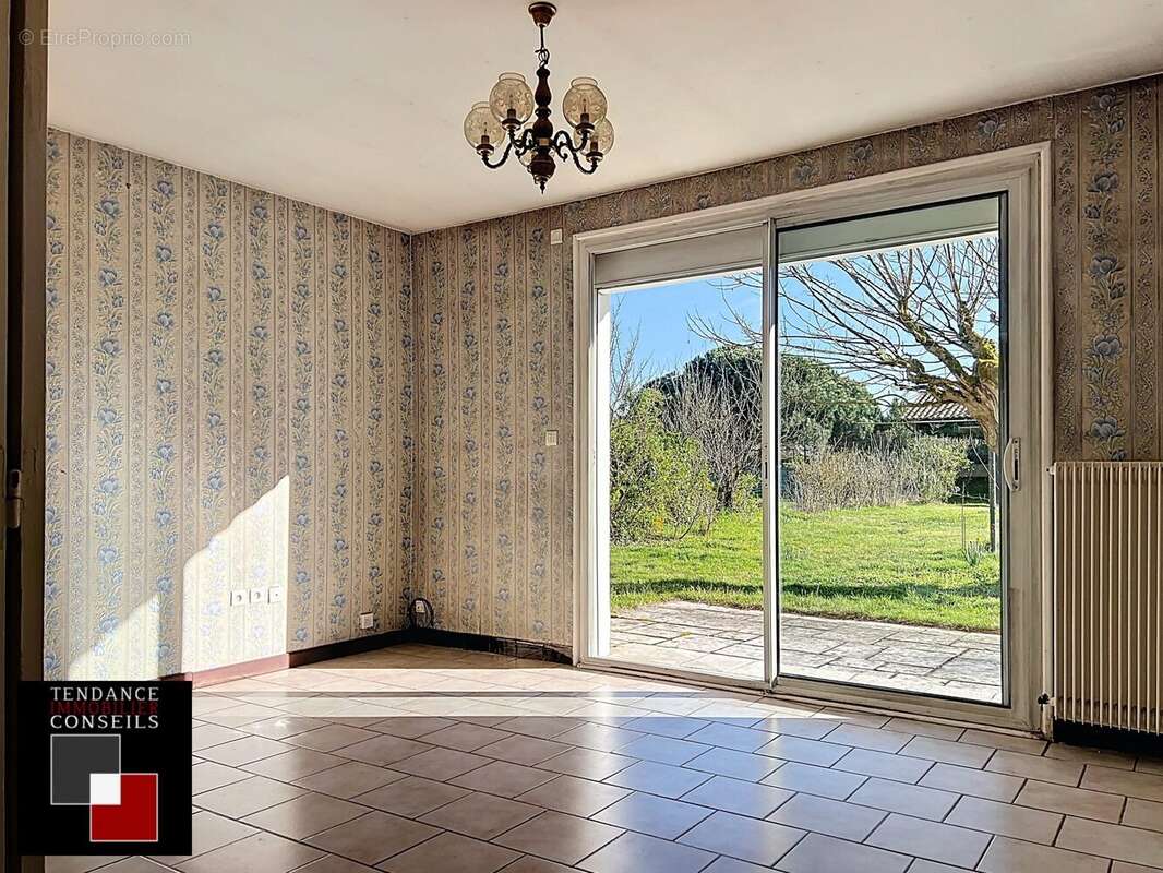 Maison à SAINT-GEORGES-DE-RENEINS