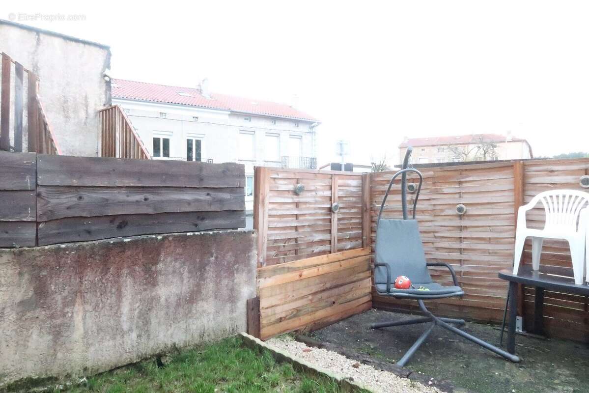 Appartement à SAINTE-SIGOLENE